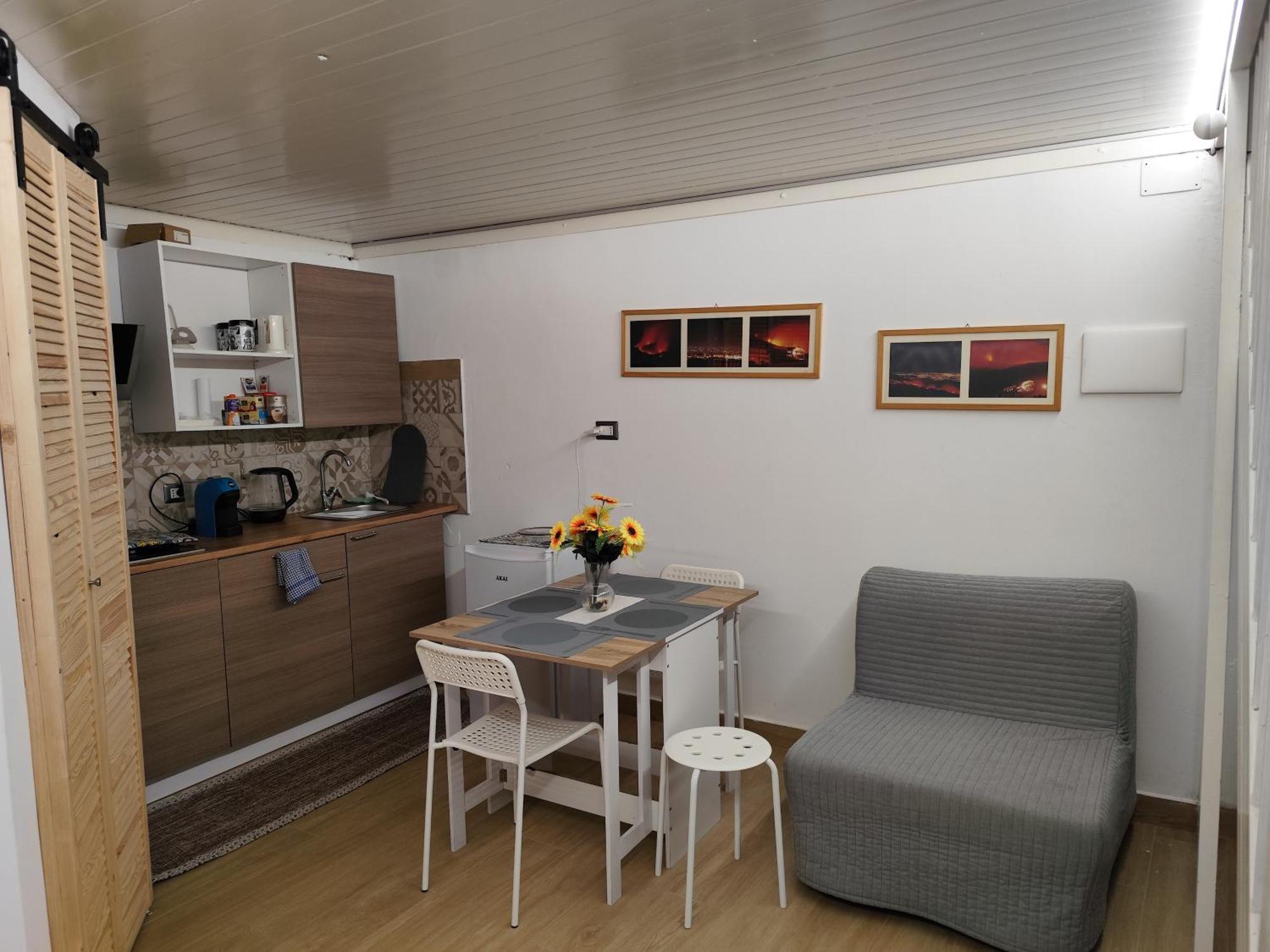 Causunara'S Apartments Calogero Aeroporto di Catania Fontana Rossa Esterno foto